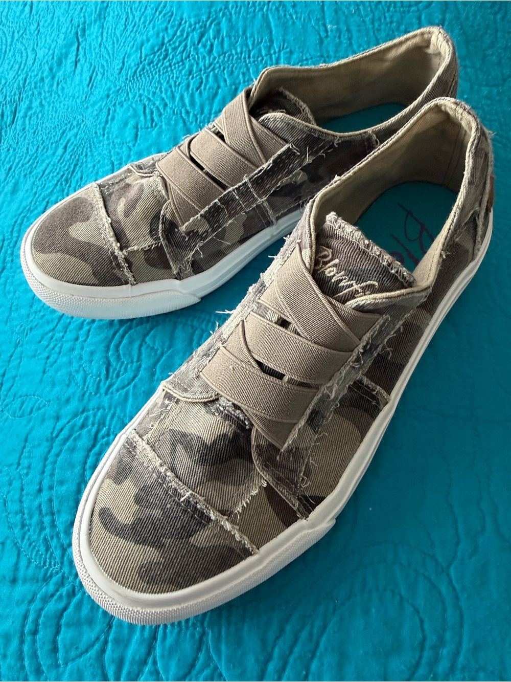 Blowfish Women's Camo Slip-On Sneakers in Olive and White